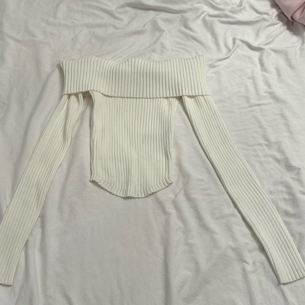 Edikted fold over top in white
